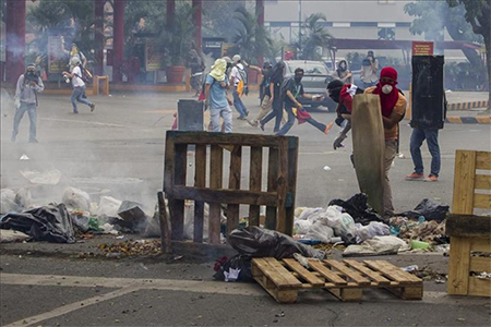 Venezuela: Oposición suspende mesa de diálogo con el gobierno